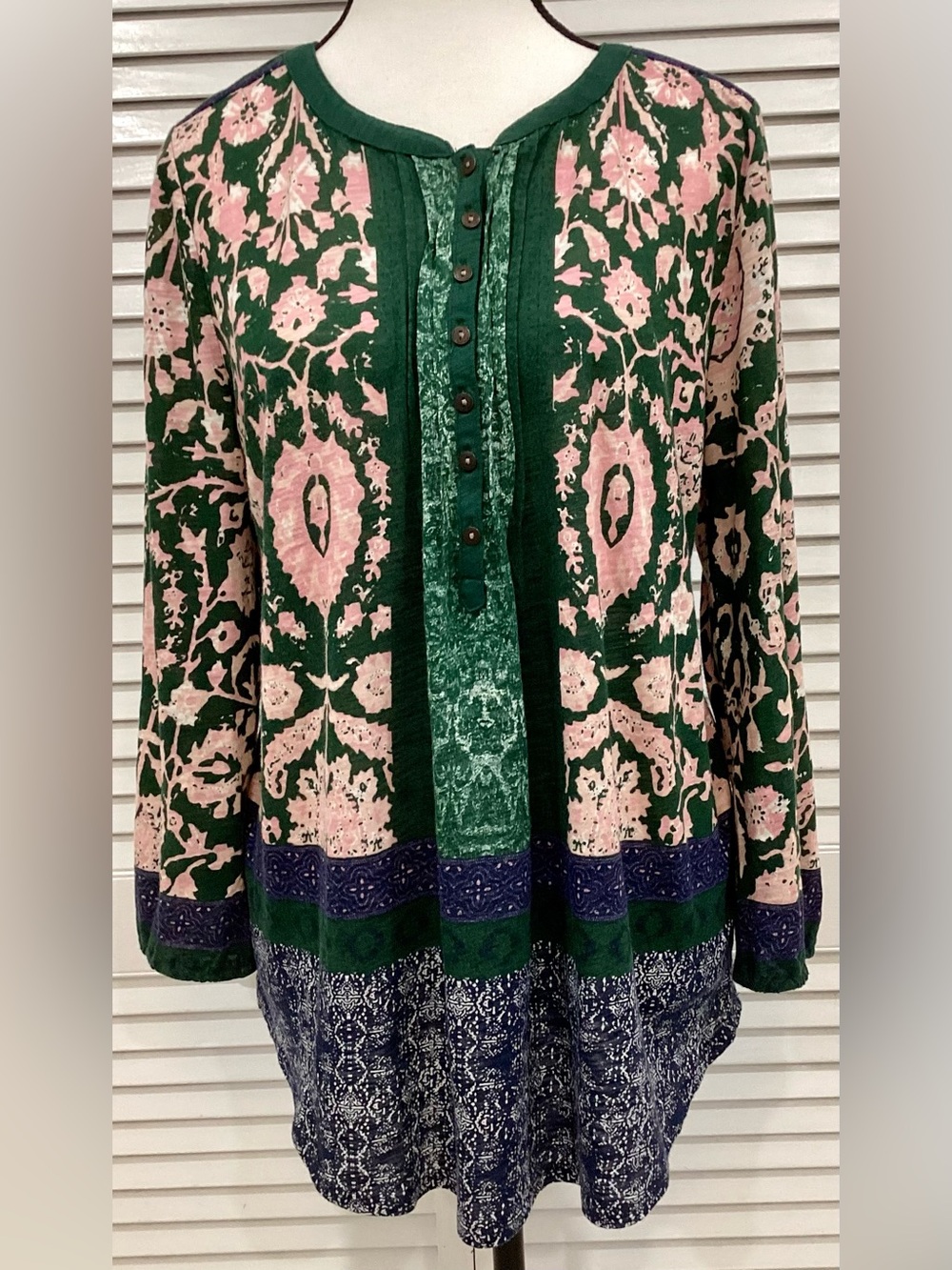 Lucky Brand Boho Knit Henley Tunic Women’s L Green Blue Pink Ethnic Print